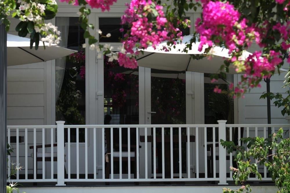 Frangipani Boutique Hotel Дананг Екстериор снимка